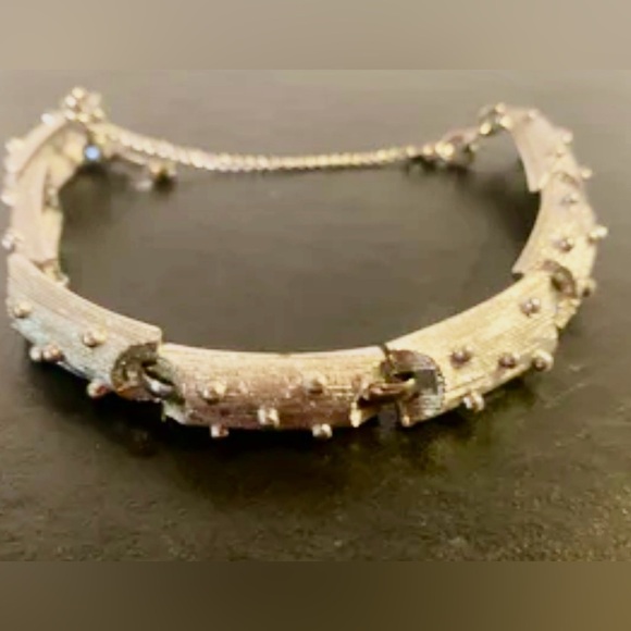 Vintage Monet Mid Century Textured Silver Tone Bracelet - Picture 3 of 5